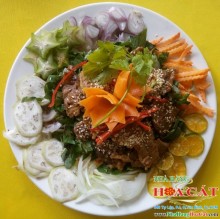 Gỏi bò Hoa Cát